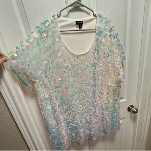 Beautiful sequin top!